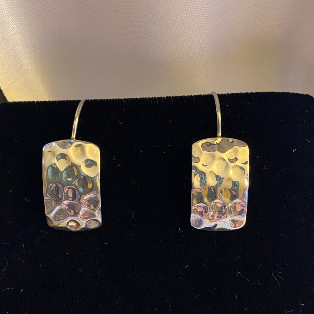 Silpada Sterling Silver 925 Hammered Drop Dangle Earrings. W0991.